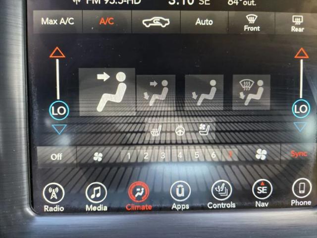 2017 Dodge Challenger SXT Plus