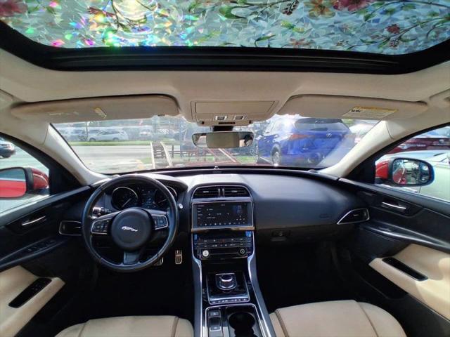 2019 Jaguar XE 25t Premium