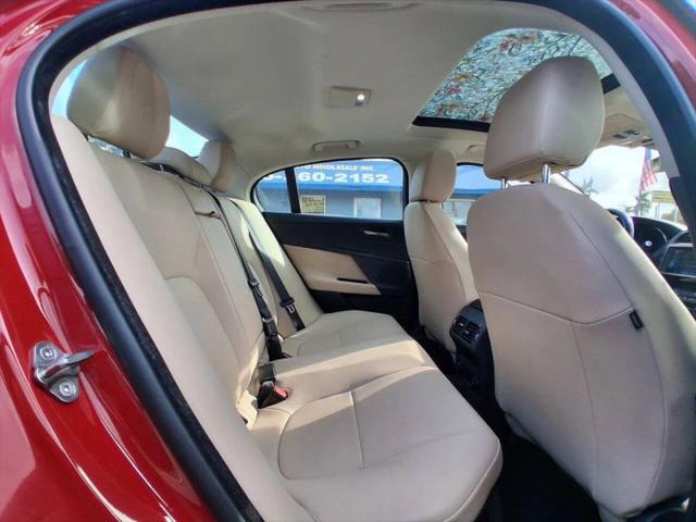 2019 Jaguar XE 25t Premium