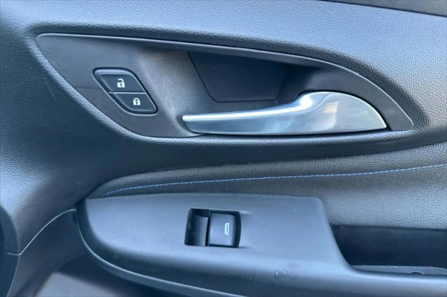 2026 Buick NV Sport Touring FWD