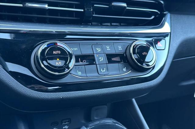 2026 Buick NV Sport Touring FWD