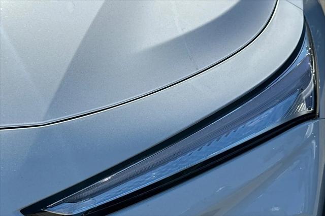 2026 Buick NV Sport Touring FWD