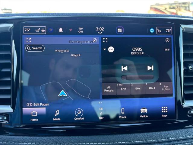 2023 Chrysler Pacifica Hybrid Touring L