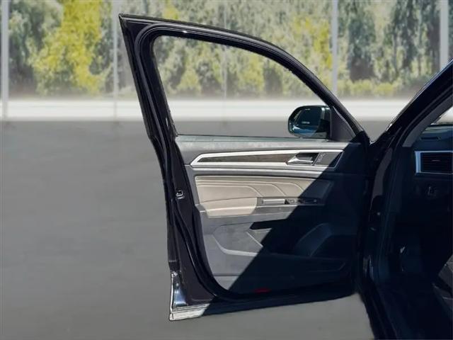 2022 Volkswagen Atlas 2.0T SE