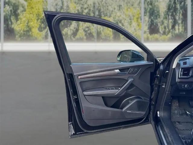 2021 Audi Q5 Premium Plus 45 TFSI quattro S tronic