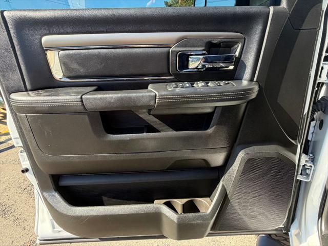 2018 Ram 3500 Laramie Crew Cab 4x4 8 Box