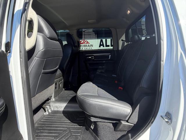 2018 Ram 3500 Laramie Crew Cab 4x4 8 Box