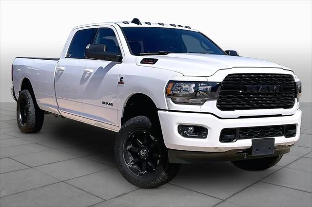 2022 Ram 3500 Big Horn Crew Cab 4x4 8 Box