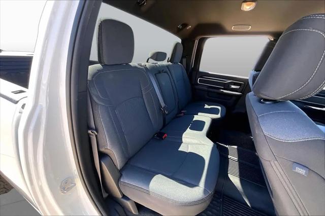 2022 Ram 3500 Big Horn Crew Cab 4x4 8 Box