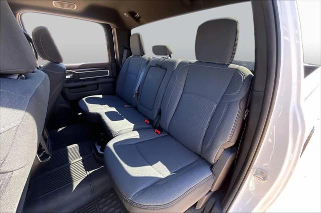 2022 Ram 3500 Big Horn Crew Cab 4x4 8 Box