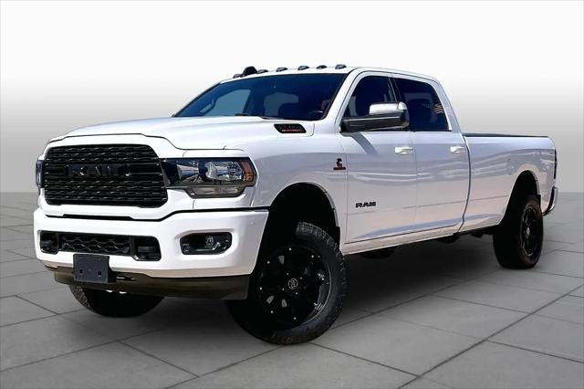 2022 Ram 3500 Big Horn Crew Cab 4x4 8 Box