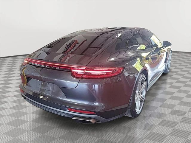 2017 Porsche Panamera 4