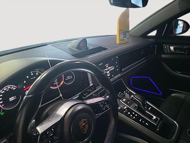 2017 Porsche Panamera 4