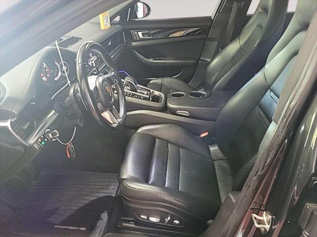 2017 Porsche Panamera 4