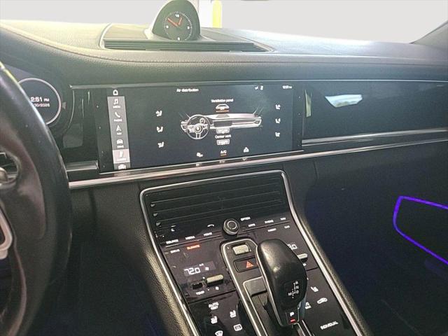2017 Porsche Panamera 4