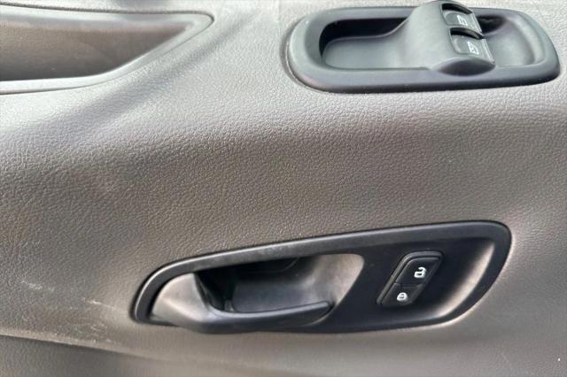 2020 Ford Transit Cargo Van Medium Roof w/LWB
