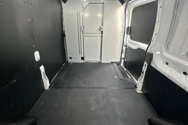 2020 Ford Transit Cargo Van Medium Roof w/LWB