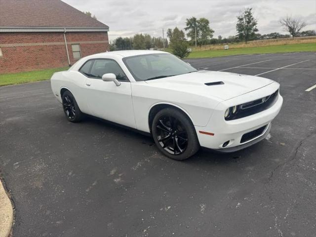 2016 Dodge Challenger SXT