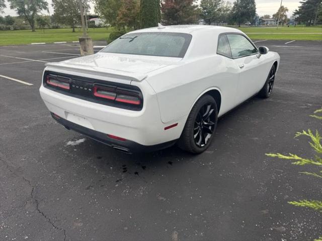 2016 Dodge Challenger SXT