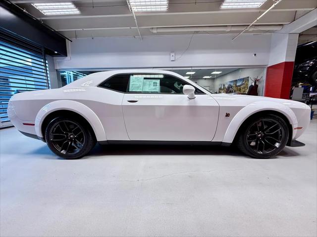 2022 Dodge Challenger R/T Scat Pack Widebody