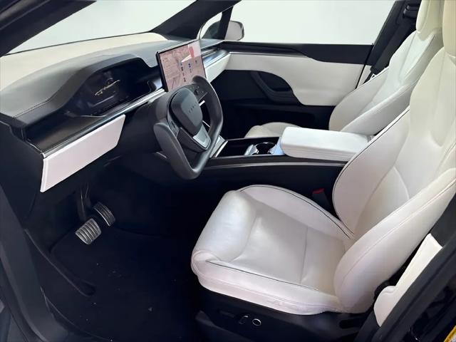 2022 Tesla Model X Plaid Tri Motor All-Wheel Drive