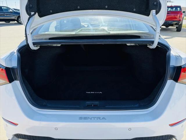 2021 Nissan Sentra SR Xtronic CVT