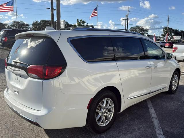 2020 Chrysler Pacifica Touring L