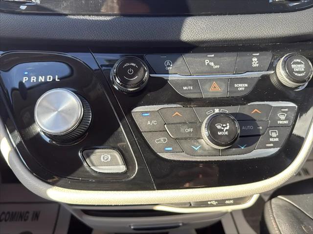 2020 Chrysler Pacifica Touring L