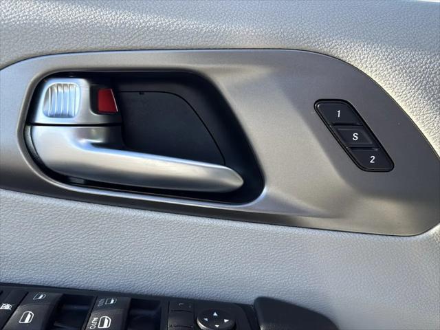 2020 Chrysler Pacifica Touring L