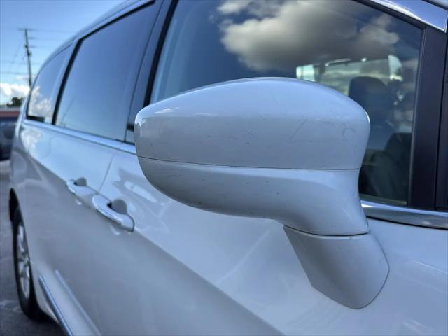 2020 Chrysler Pacifica Touring L