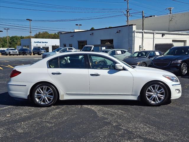 2012 Hyundai Genesis 3.8