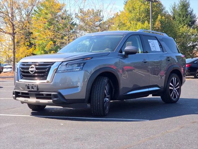 2023 Nissan Pathfinder Platinum 4WD