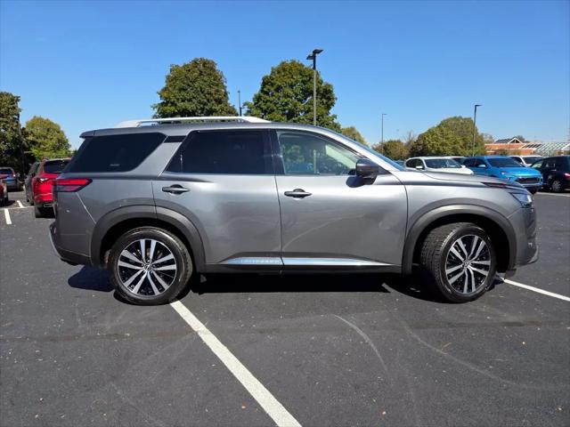 2023 Nissan Pathfinder Platinum 4WD