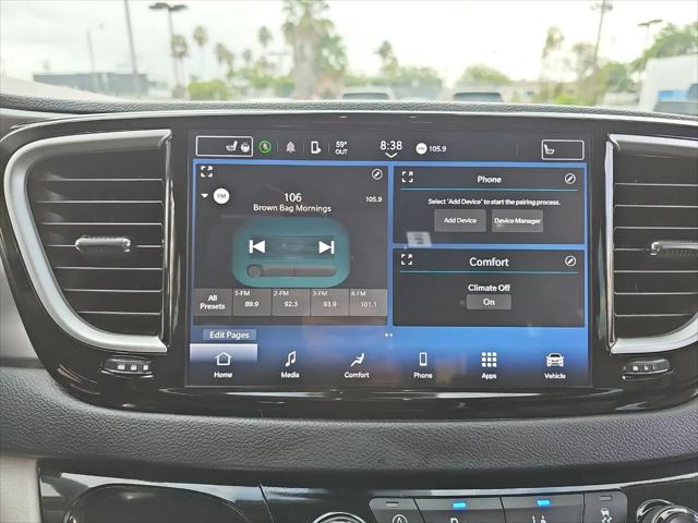 2024 Chrysler Pacifica Touring L