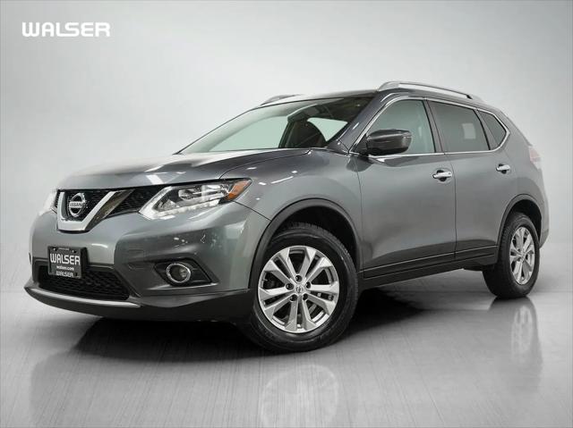 2016 Nissan Rogue SV for sale in Burnsville, MN