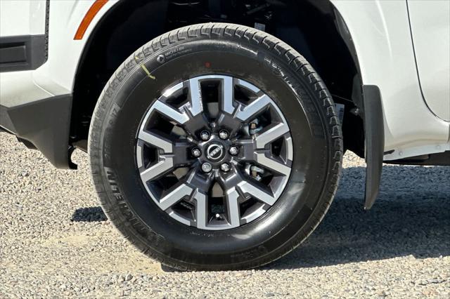2027 Nissan Frontier SV