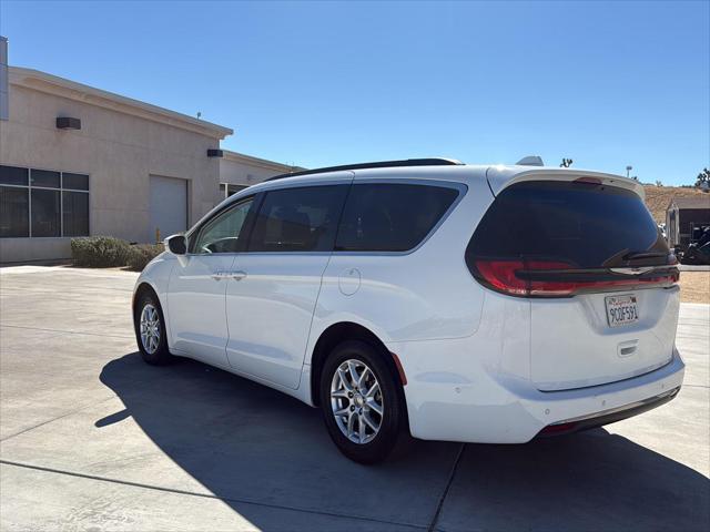 2022 Chrysler Pacifica Touring L