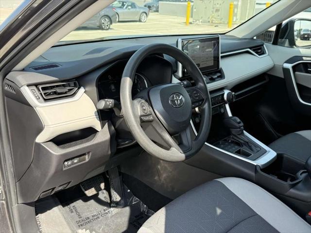 2024 Toyota RAV4 XLE 2024 Toyota RAV4 XLE