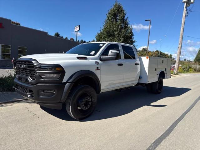 2026 RAM Ram 5500 Chassis Cab RAM 5500 TRADESMAN CHASSIS CREW CAB 4X4 60 CA 2026 RAM Ram 5500 Chassis Cab RAM 5500 TRADESMAN CHASSIS CREW CAB 4X4 60 CA