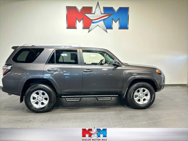2018 Toyota 4Runner SR5 2018 Toyota 4Runner SR5