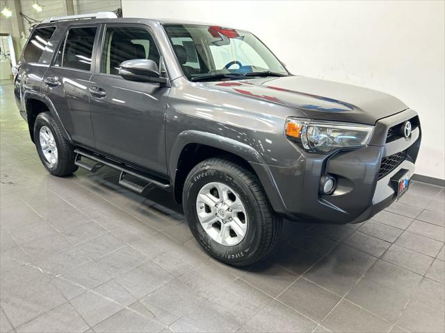 2018 Toyota 4Runner SR5 2018 Toyota 4Runner SR5