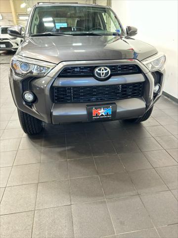 2018 Toyota 4Runner SR5 2018 Toyota 4Runner SR5