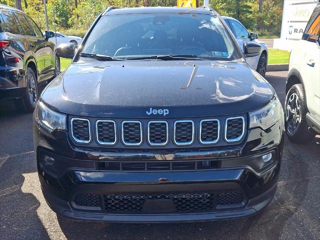 2024 Jeep Compass Latitude Lux FWD