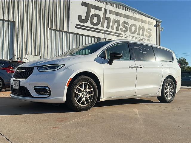 2024 Chrysler Pacifica Touring L for sale in Kingfisher, OK