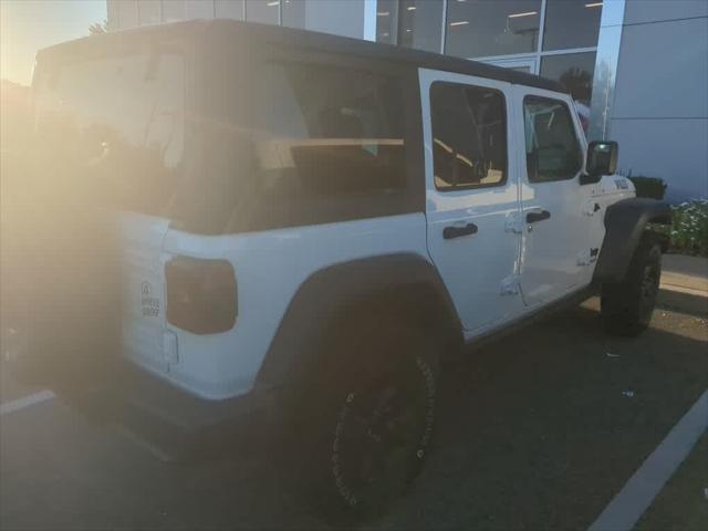 2022 Jeep Wrangler Unlimited Willys 4x4