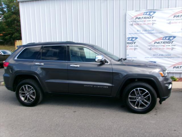2017 Jeep Grand Cherokee Limited 4x4 2017 Jeep Grand Cherokee Limited 4x4