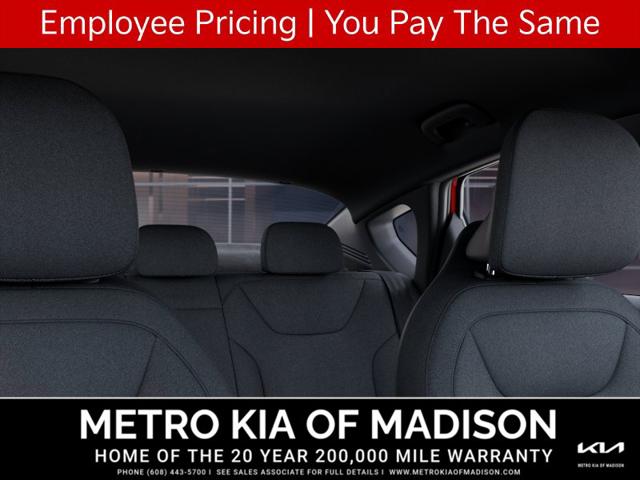 2026 Kia K4 LXS