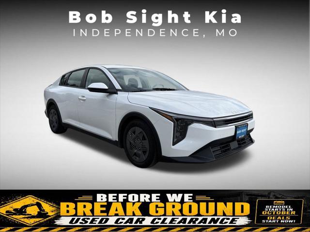 2025 Kia K4 LX