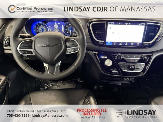 2025 Chrysler Pacifica Select
