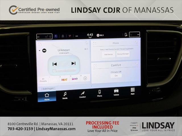 2025 Chrysler Pacifica Select